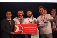 photo_5276289876741966537_y