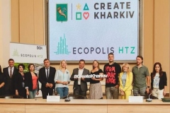 photo_5224524718982417383_x