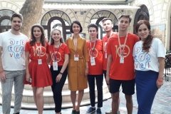 photo_5224524718982417371_y