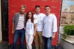 photo_5224524718982417373_y